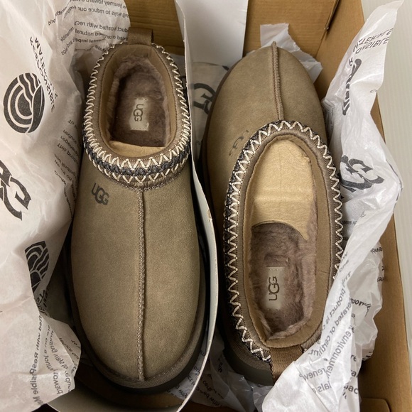 UGG Tazz Platform Slippers Womens 9 Driftwood Taupe Suede Plush Lined Shoes - Picture 12 of 14